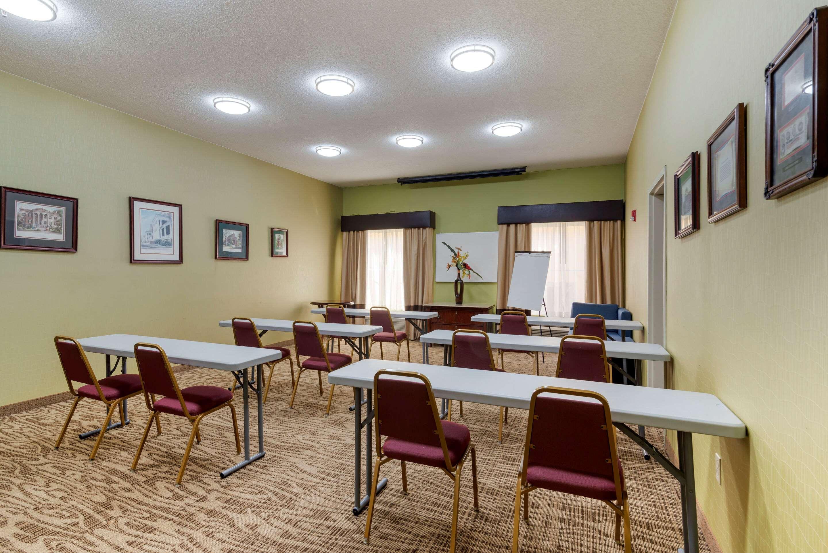 Comfort Suites Milledgeville Eksteriør billede