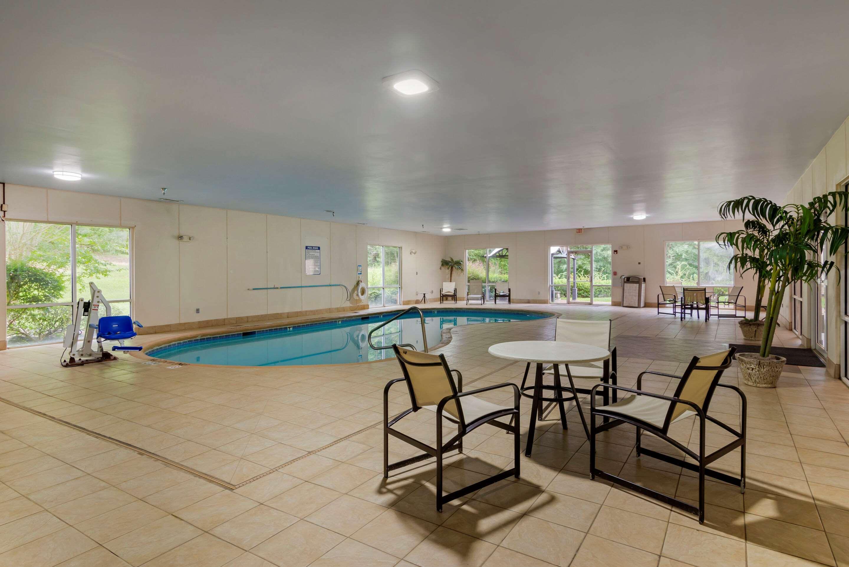 Comfort Suites Milledgeville Eksteriør billede