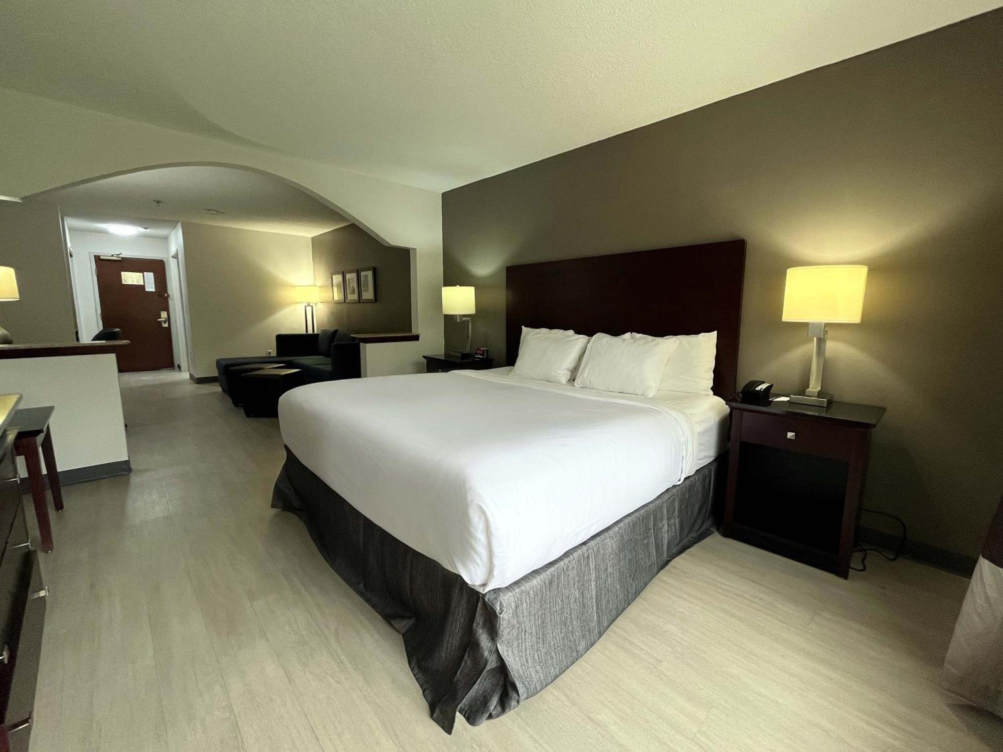 Comfort Suites Milledgeville Eksteriør billede
